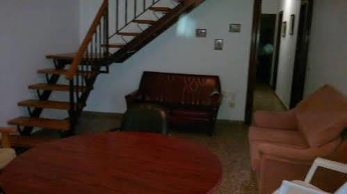 Hostal Villa Mercedes Чипиона Екстериор снимка