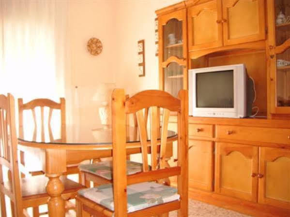 Hostal Villa Mercedes Чипиона Екстериор снимка