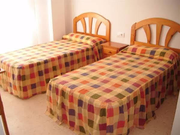 Hostal Villa Mercedes Чипиона Екстериор снимка